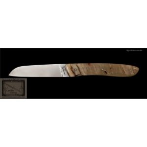 Couteau Perceval L08 en corne blonde de b&eacute;lier