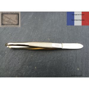 Pince a epiler de Nogent doree 9cm mors crabes