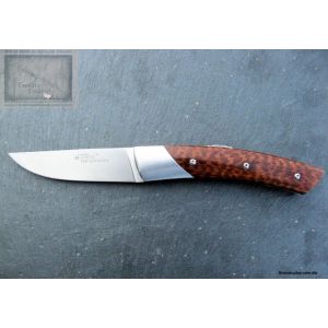 Couteau Chambriard le trappeur en amourette lame carbone XC75